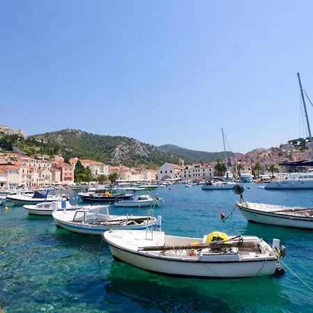 Hvar 公寓